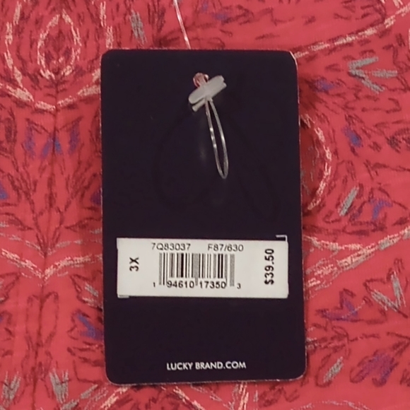 NWT  LUCKY BRAND  TOP - Picture 5 of 5